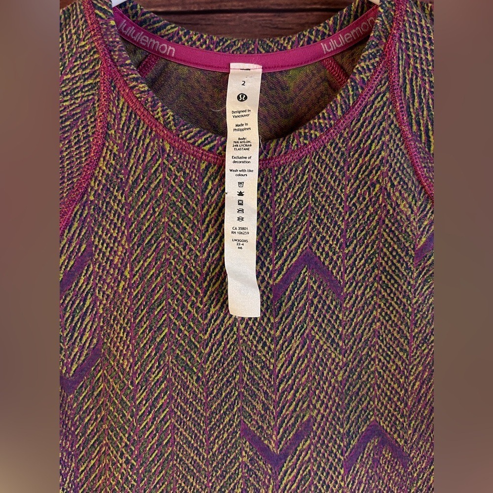 Lululemon Swiftly Tech Long Sleeve 2.0 Chevron Herringbone Magenta Purple Size 2 - Picture 5 of 13